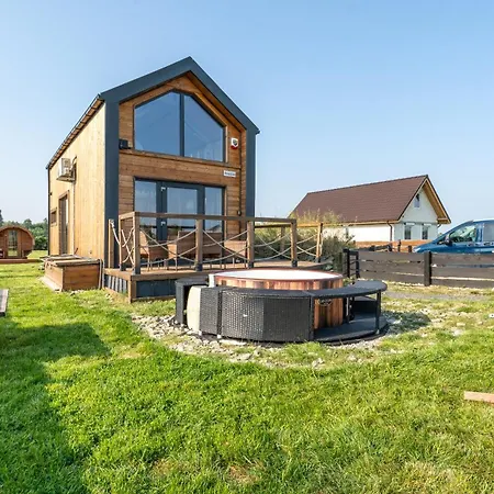 Freedom With Sauna, Sun & Snow Zastan