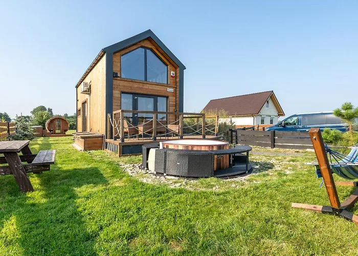 Freedom With Sauna, Sun & Snow Zastan